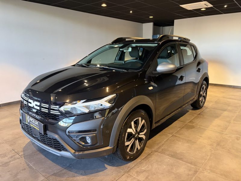 DACIA SANDERO TCE 110 CH STEPWAY EXPRESSION + MAINS LIBRES-ANGLES MORTS-CLIM AUTO-CAMERA RECUL 