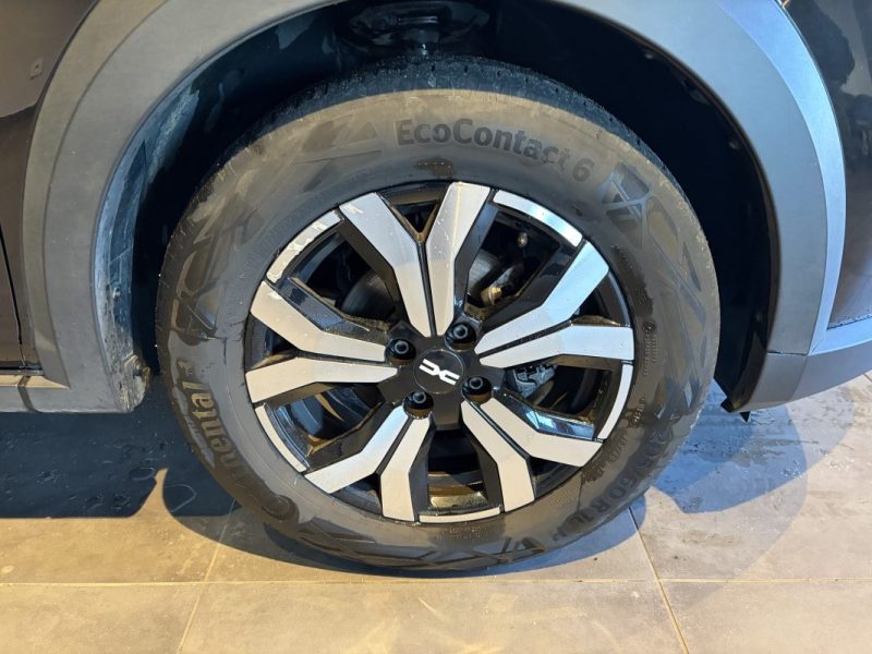 DACIA SANDERO TCE 110 CH STEPWAY EXPRESSION + MAINS LIBRES-ANGLES MORTS-CLIM AUTO-CAMERA RECUL 