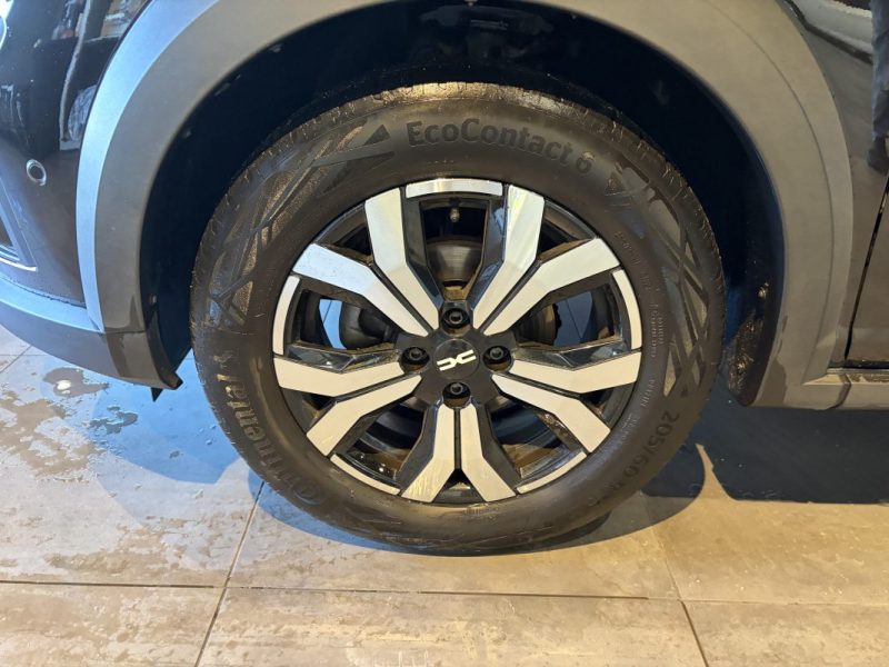 DACIA SANDERO TCE 110 CH STEPWAY EXPRESSION + MAINS LIBRES-ANGLES MORTS-CLIM AUTO-CAMERA RECUL 