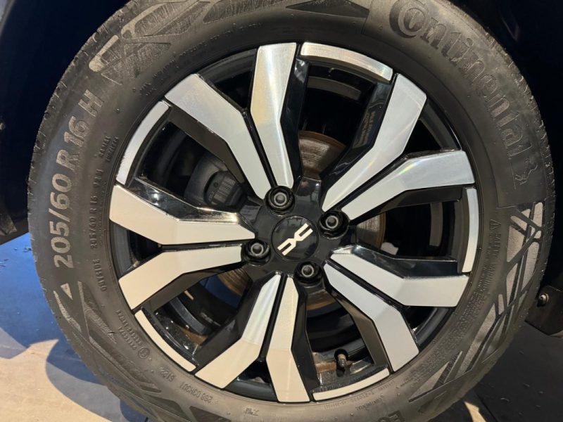 DACIA SANDERO TCE 110 CH STEPWAY EXPRESSION + MAINS LIBRES-ANGLES MORTS-CLIM AUTO-CAMERA RECUL 