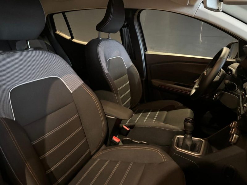 DACIA SANDERO TCE 110 CH STEPWAY EXPRESSION + MAINS LIBRES-ANGLES MORTS-CLIM AUTO-CAMERA RECUL 