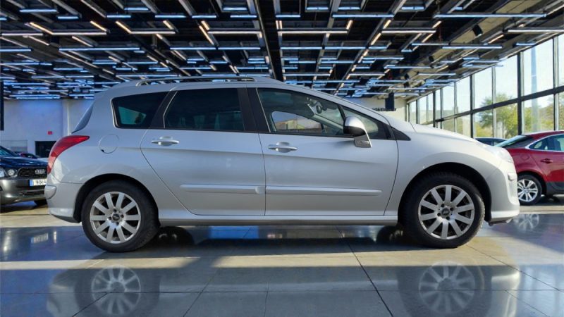 PEUGEOT 308 SW 1.6 AUTOMATIQUE 1ER MAIN GARANTIE 6MOIS