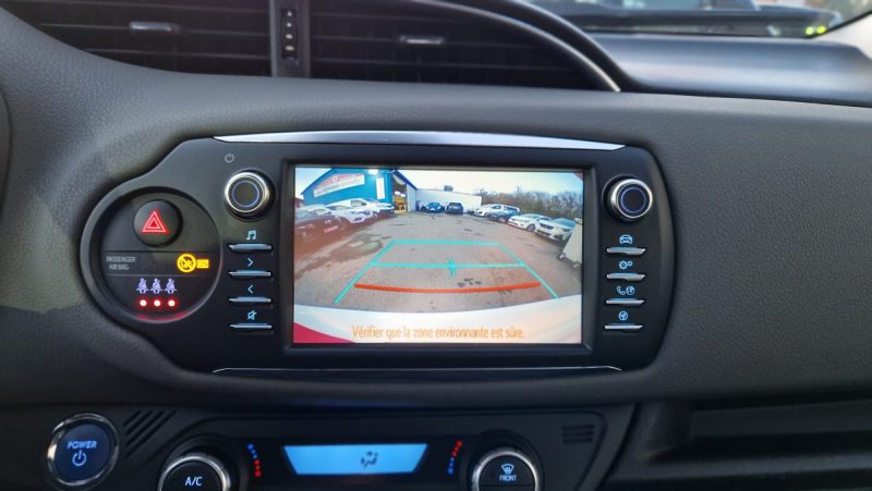 TOYOTA YARIS 100 CV HYB FRANCE BUSINESS 2020