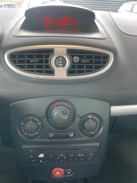 Renault Clio 3 1.2 75ch phase 2