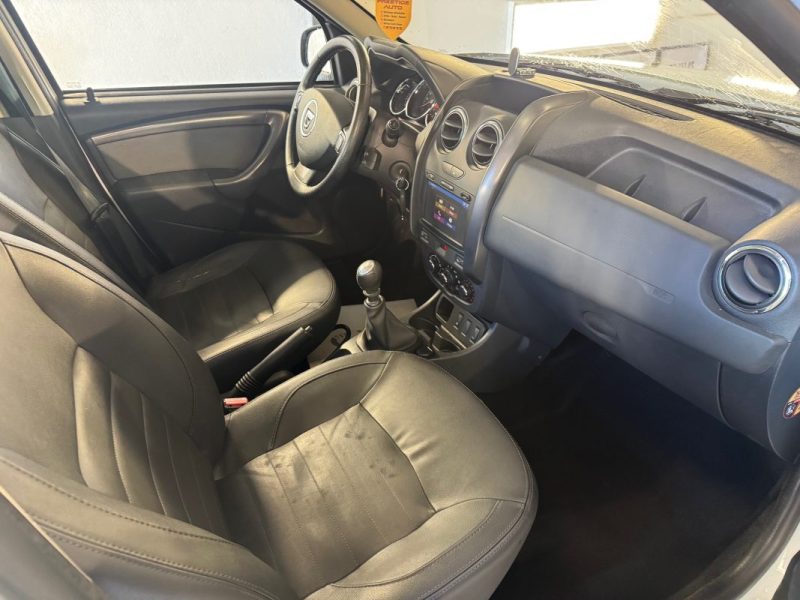 DACIA DUSTER 1.2 TCE 125CH LAURÉATE 4X2 EURO6 2016 (115 000 KMS)