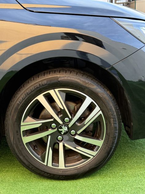 PEUGEOT 208  (2) 1.5 BLUEHDI 100 CV ALLURE BUSINESS BVM6 