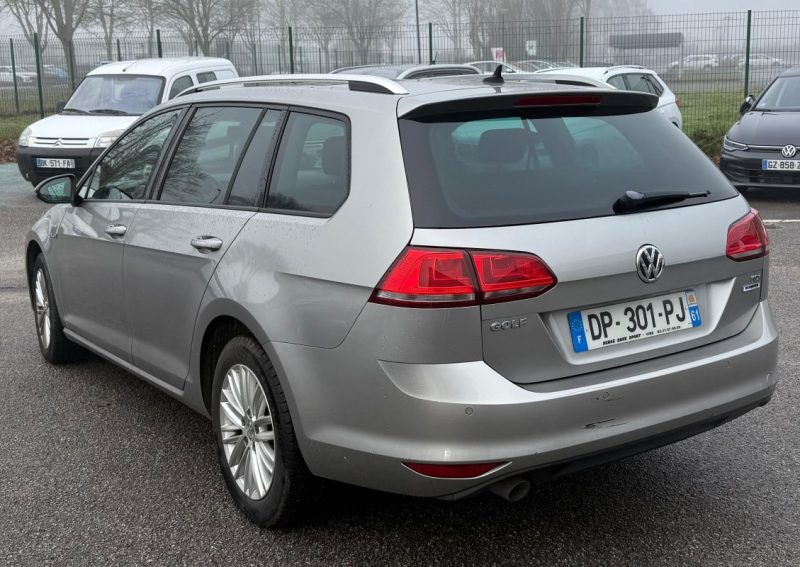VOLKSWAGEN GOLF SW 1.6 TDI 105 BlueMotion Technology 4Motion Série Spéciale Cup - Toit Panoramique