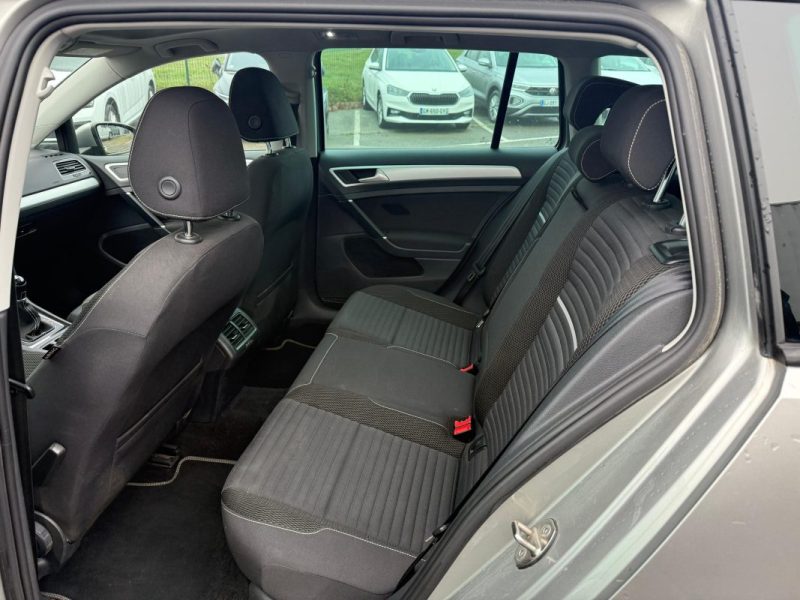 VOLKSWAGEN GOLF SW 1.6 TDI 105 BlueMotion Technology 4Motion Série Spéciale Cup - Toit Panoramique
