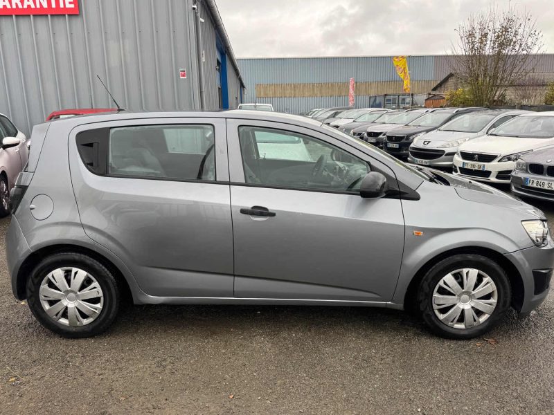 CHEVROLET AVEO 1.3 VCDI 75 2013