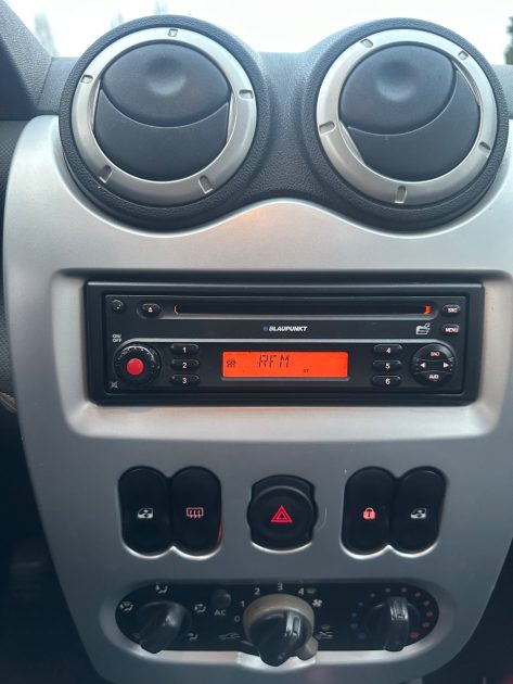 DACIA SANDERO 1.5 DCI 2009