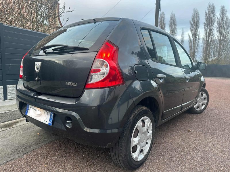 DACIA SANDERO 1.5 DCI 2009