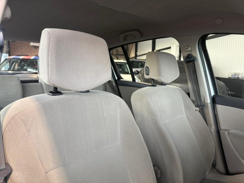 RENAULT CLIO III 1.2 100Ch Expression - Reprise possible - Garantie 6 mois 