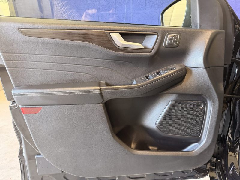 FORD KUGA VIGNALE  2.5i DURATEC FHEV 190CV eCVT 2021 / CAR PLAY / 1ER MAIN 