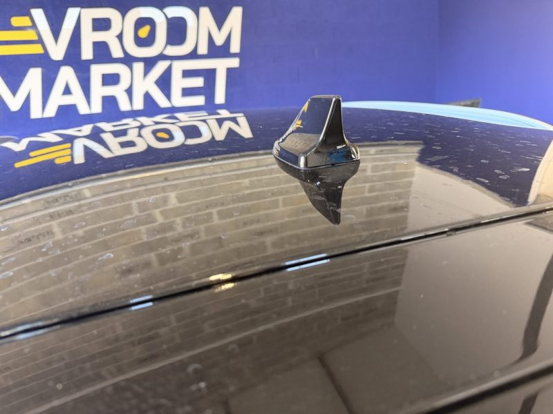 FORD KUGA VIGNALE  2.5i DURATEC FHEV 190CV eCVT 2021 / CAR PLAY / 1ER MAIN 