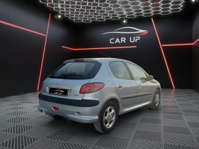 PEUGEOT 206 1.6 i Roland Garros 109 cv