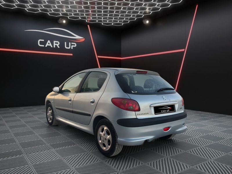 PEUGEOT 206 1.6 i Roland Garros 109 cv