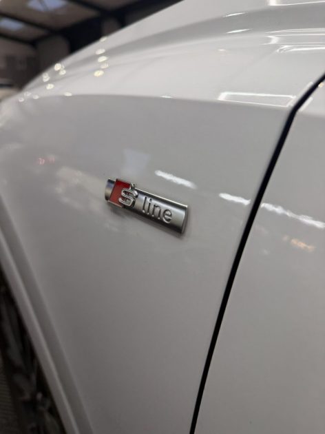 Audi Q3 35 TFSI 150ch Mild Hybrid S-Tronic 7 | 93 000 KM | 2020 | Toit ouvrant | intérieur cuir