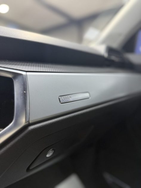 Audi Q3 35 TFSI 150ch Mild Hybrid S-Tronic 7 | 93 000 KM | 2020 | Toit ouvrant | intérieur cuir