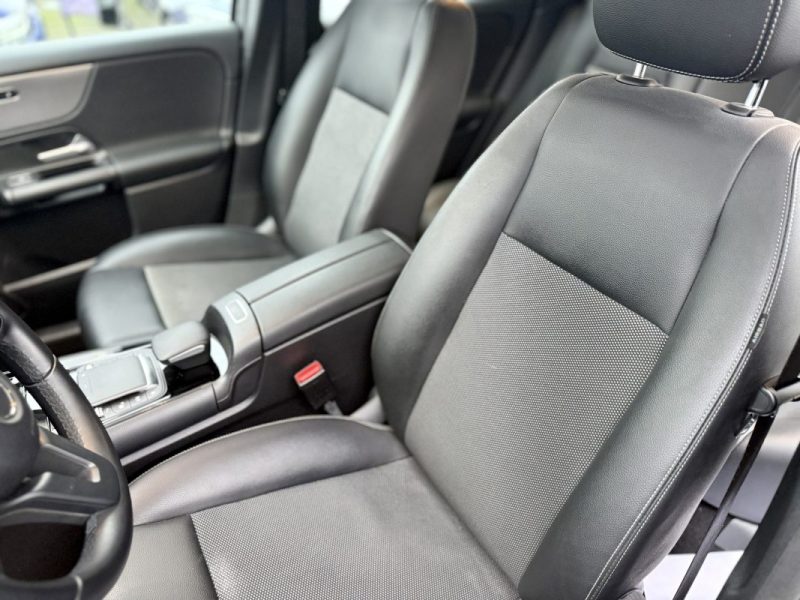 MERCEDES GLA 200D BUSINESS LINE 2021