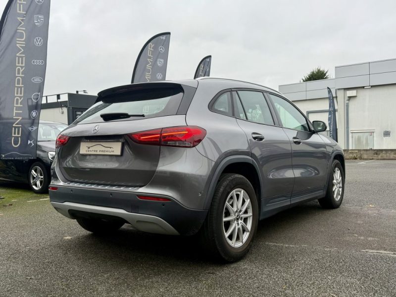 MERCEDES GLA 200D BUSINESS LINE 2021