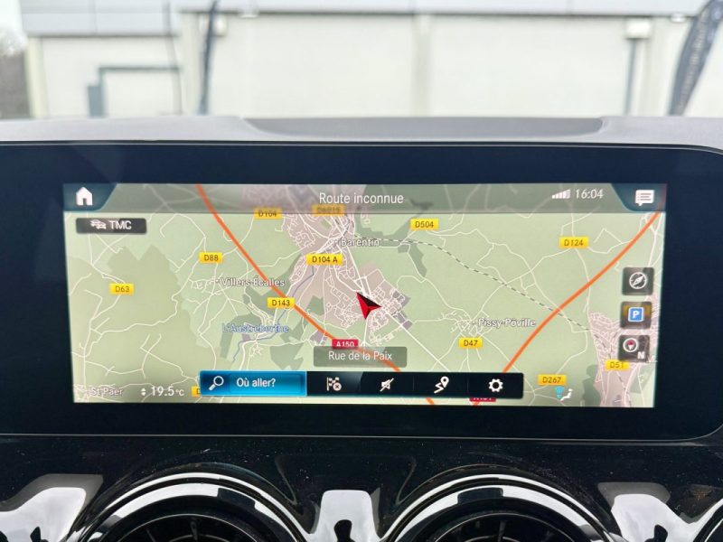 MERCEDES GLA 200D BUSINESS LINE 2021