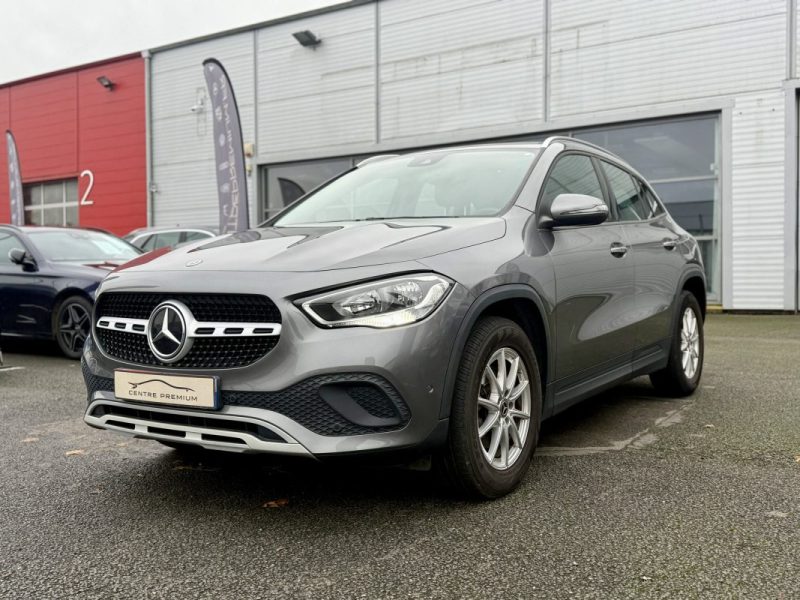 MERCEDES GLA 200D BUSINESS LINE 2021