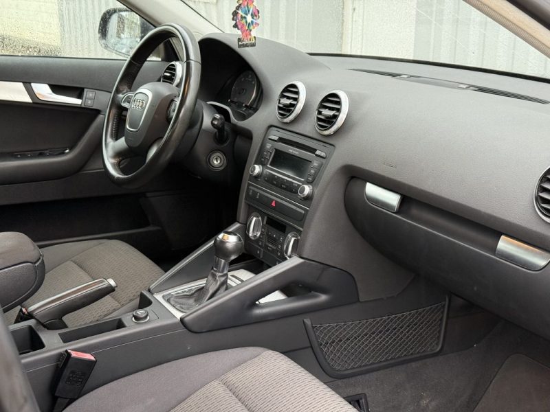 AUDI A3 1.6 TDI 105CH DPF START/STOP ATTRACTION S TRONIC 7 273 000KM 2011