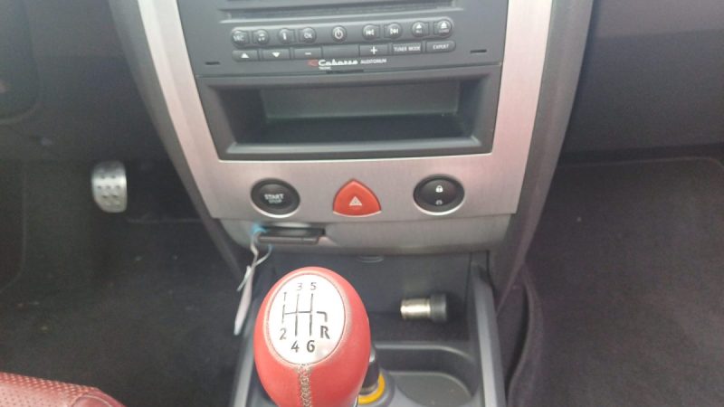 Renault Mégane Cabriolet KARMAN 2.0 136ch CUIR Garantie 3mois