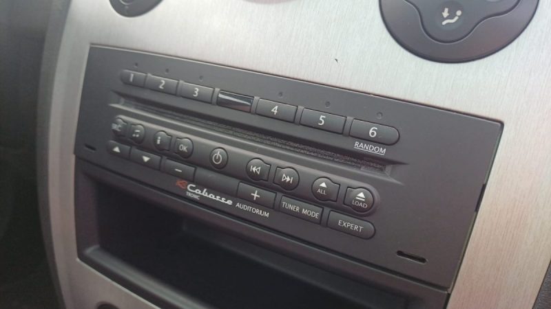 Renault Mégane Cabriolet KARMAN 2.0 136ch CUIR Garantie 3mois