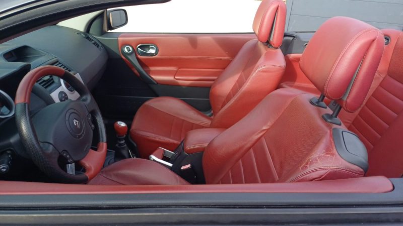 Renault Mégane Cabriolet KARMAN 2.0 136ch CUIR Garantie 3mois