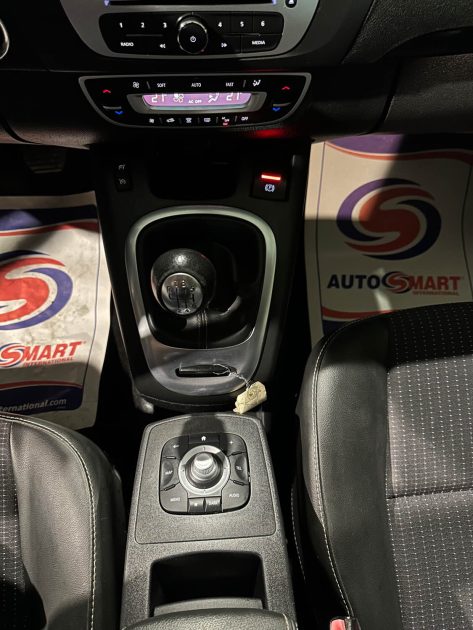 RENAULT SCENIC III 1.5 DCI 110 ENERGY BUSINESS 7PL ECO2 