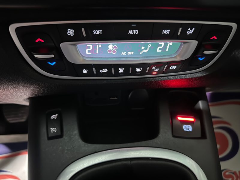 RENAULT SCENIC III 1.5 DCI 110 ENERGY BUSINESS 7PL ECO2 