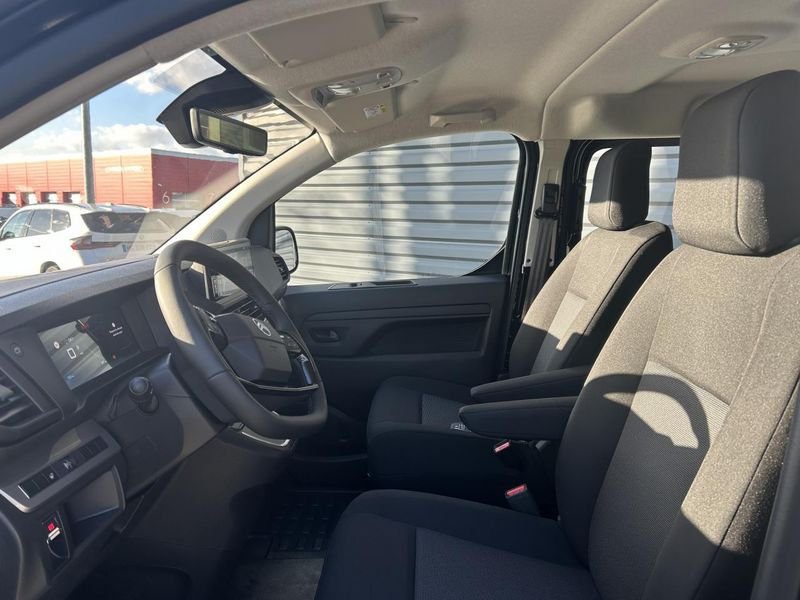 Citroën Jumpy M CabAppro 2.2 D 180 EAT8 5pl PackPremiumConnect JA17 Pack Look Camera