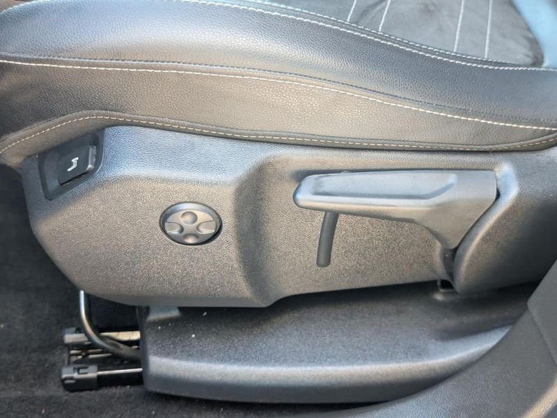 Opel grandland X 1.5 CDTI - 130 BVA 8 Ultimate