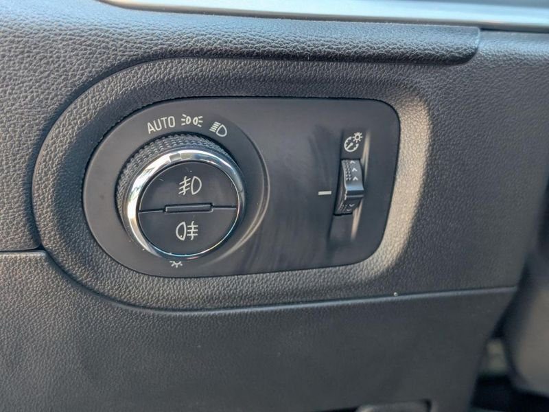 Opel grandland X 1.5 CDTI - 130 BVA 8 Ultimate