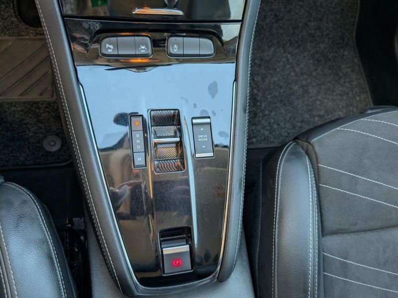 Opel grandland X 1.5 CDTI - 130 BVA 8 Ultimate