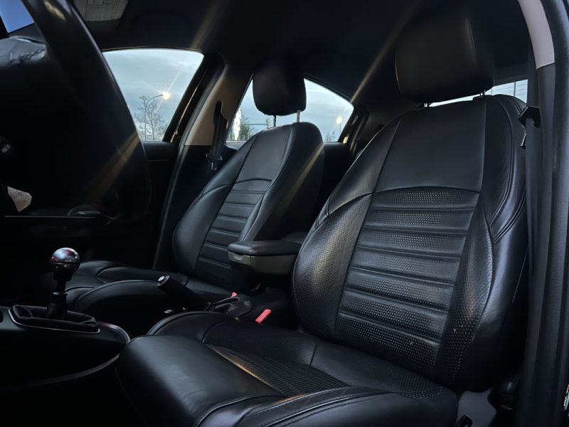 ALFA ROMEO GIULIETTA 3 III PHASE 2 EXCLUSIVE 1.6 JTDM 105 Cv 1ERE MAIN / 51 100 Kms - GARANTIE 1 AN