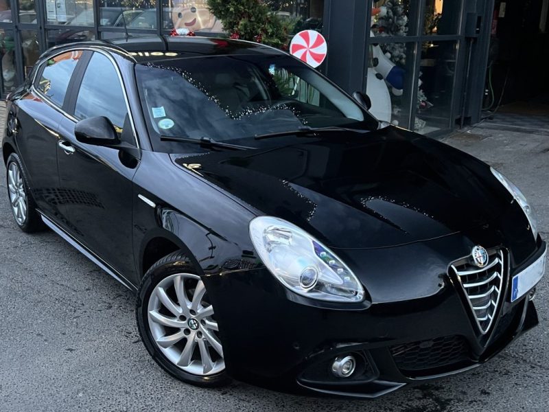 ALFA ROMEO GIULIETTA 3 III PHASE 2 EXCLUSIVE 1.6 JTDM 105 Cv 1ERE MAIN / 51 100 Kms - GARANTIE 1 AN