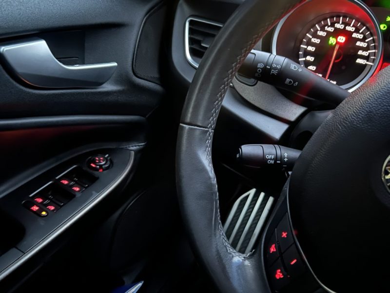 ALFA ROMEO GIULIETTA 3 III PHASE 2 EXCLUSIVE 1.6 JTDM 105 Cv 1ERE MAIN / 51 100 Kms - GARANTIE 1 AN