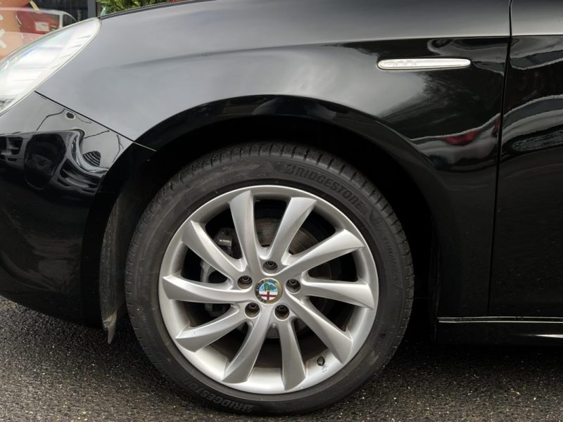 ALFA ROMEO GIULIETTA 3 III PHASE 2 EXCLUSIVE 1.6 JTDM 105 Cv 1ERE MAIN / 51 100 Kms - GARANTIE 1 AN