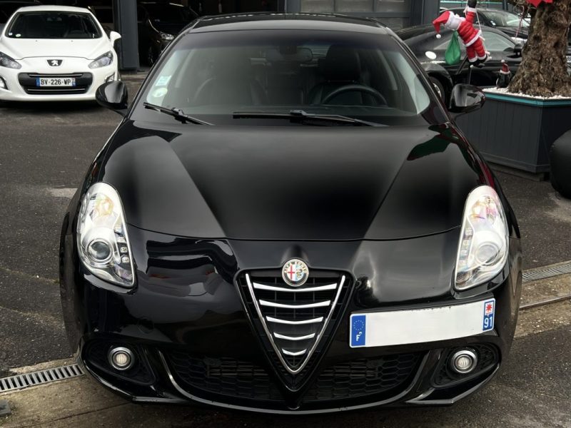 ALFA ROMEO GIULIETTA 3 III PHASE 2 EXCLUSIVE 1.6 JTDM 105 Cv 1ERE MAIN / 51 100 Kms - GARANTIE 1 AN