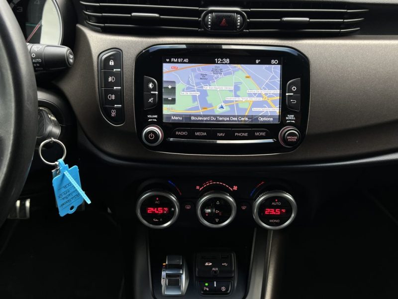 ALFA ROMEO GIULIETTA 3 III PHASE 2 EXCLUSIVE 1.6 JTDM 105 Cv 1ERE MAIN / 51 100 Kms - GARANTIE 1 AN