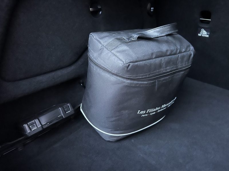 MERCEDES GLA PHASE 2 II 180 1.6i 122 Cv 1ERE MAIN / 3 900 Kms REELS ORIGINE FRANCE - GARANTIE 1 AN