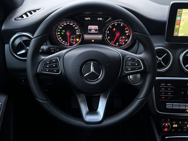 MERCEDES GLA PHASE 2 II 180 1.6i 122 Cv 1ERE MAIN / 3 900 Kms REELS ORIGINE FRANCE - GARANTIE 1 AN