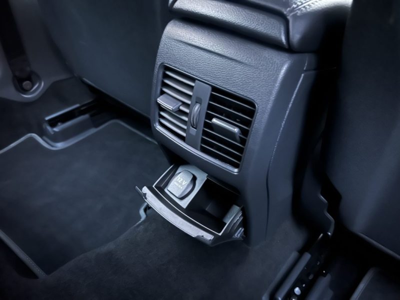 MERCEDES GLA PHASE 2 II 180 1.6i 122 Cv 1ERE MAIN / 3 900 Kms REELS ORIGINE FRANCE - GARANTIE 1 AN