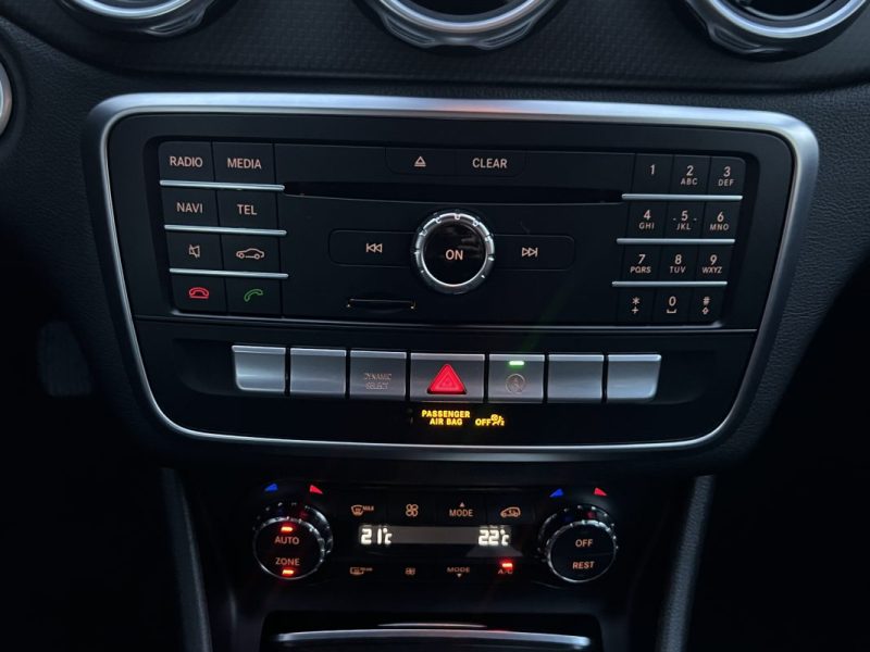 MERCEDES GLA PHASE 2 II 180 1.6i 122 Cv 1ERE MAIN / 3 900 Kms REELS ORIGINE FRANCE - GARANTIE 1 AN