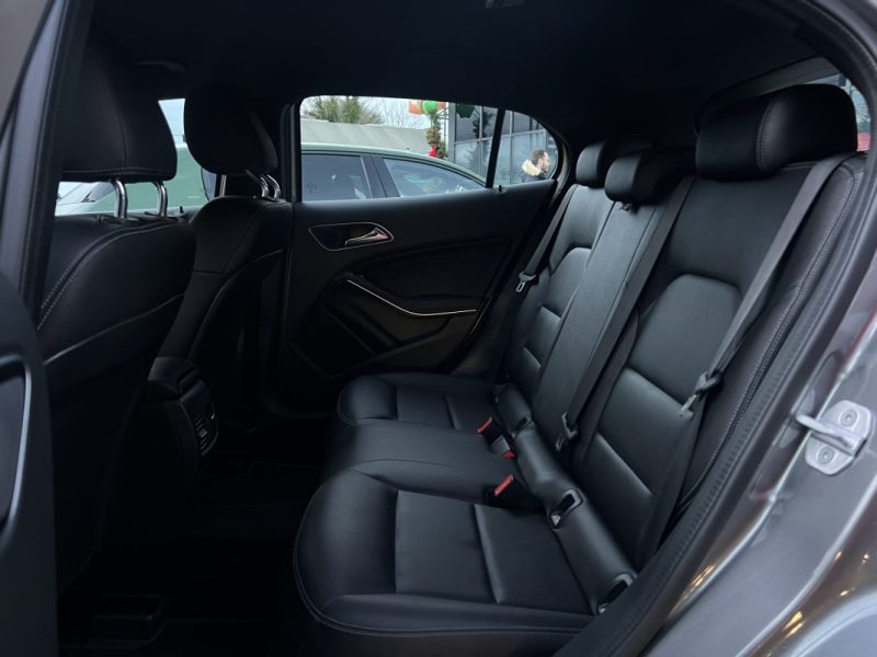 MERCEDES GLA PHASE 2 II 180 1.6i 122 Cv 1ERE MAIN / 3 900 Kms REELS ORIGINE FRANCE - GARANTIE 1 AN