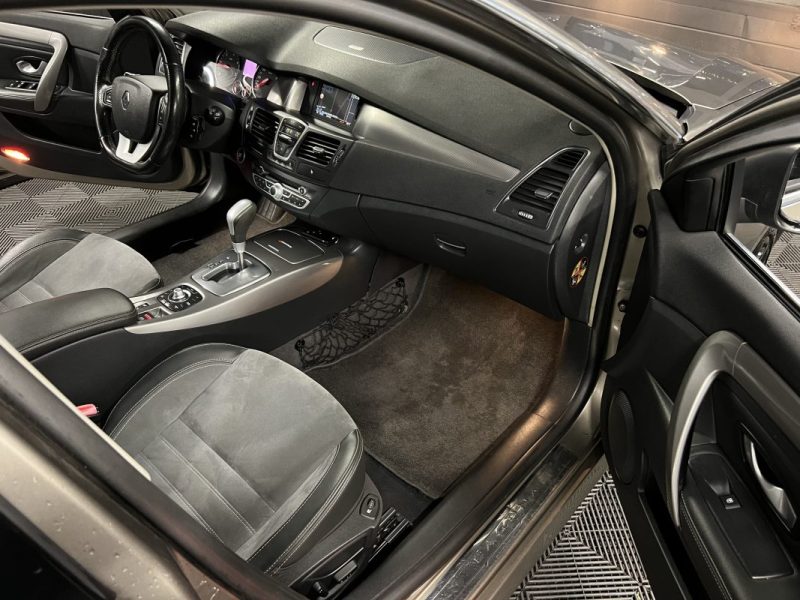 RENAULT LAGUNA 3 III PHASE 2 GT ESTATE 2.0 DCi 175 4CONTROL BOITE AUTO ATTELAGE GPS BOSE CRIT AIR 2