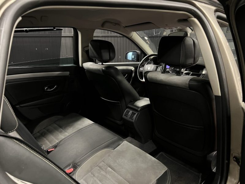 RENAULT LAGUNA 3 III PHASE 2 GT ESTATE 2.0 DCI 175 4CONTROL BOITE AUTO ATTELAGE GPS BOSE CRIT AIR 2