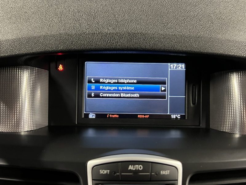 RENAULT LAGUNA 3 III PHASE 2 GT ESTATE 2.0 DCI 175 4CONTROL BOITE AUTO ATTELAGE GPS BOSE CRIT AIR 2